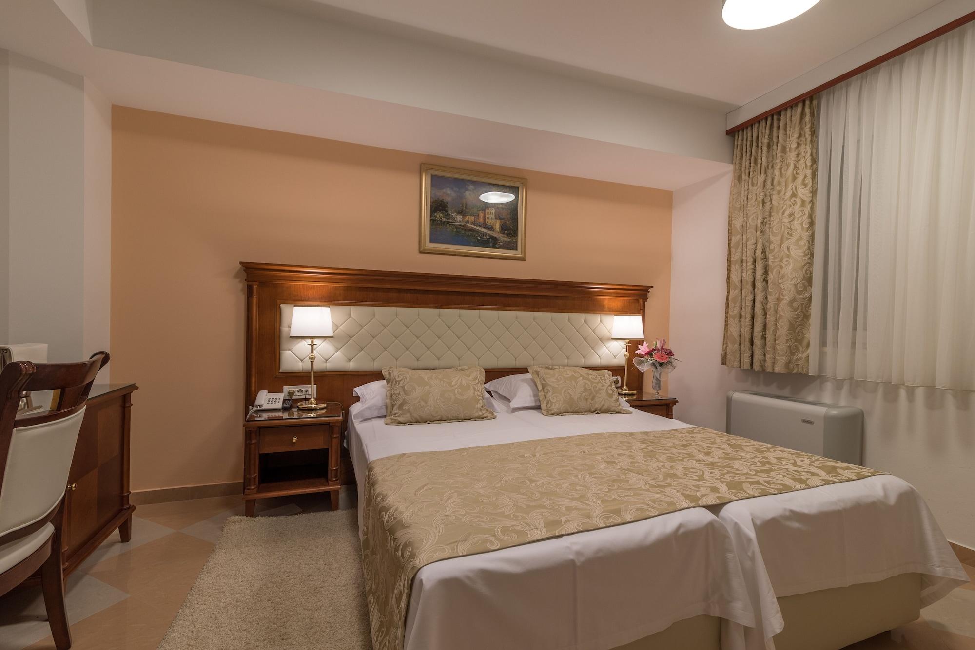 Hotel Trogir Palace Exterior foto