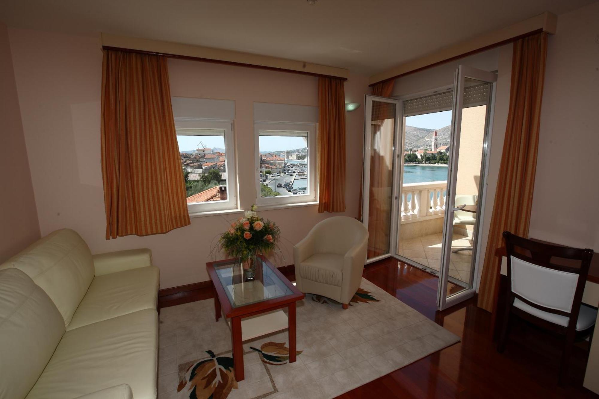 Hotel Trogir Palace Exterior foto