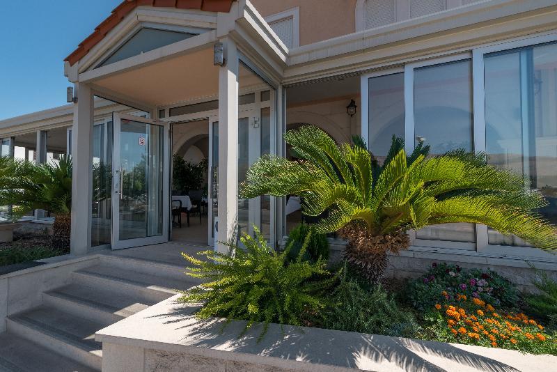 Hotel Trogir Palace Exterior foto