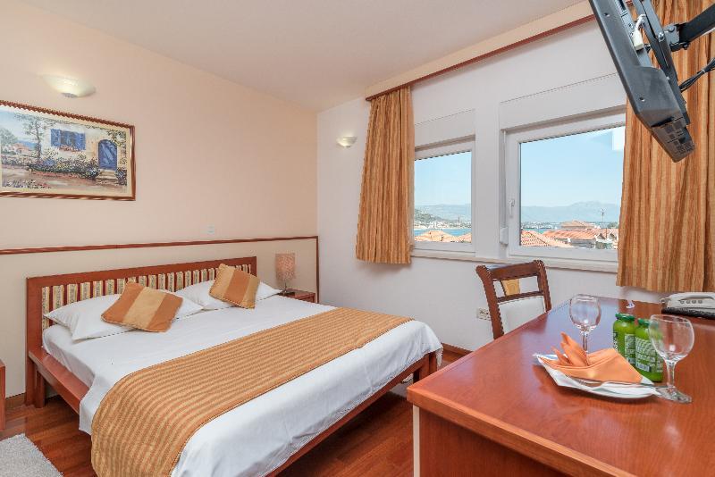 Hotel Trogir Palace Exterior foto